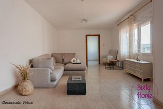 Appartement à Avenida de la estación 4. Piso 4 dormitorios en pinseque