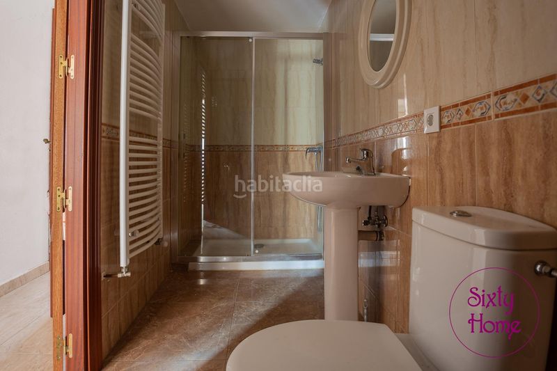 Foto 5448f7cf-7217-4280-96a4-ea13d997e917. Etagenwohnung mit heizung in Pinseque