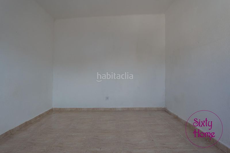 Foto 8047bb77-44c8-4ac6-a55d-ddb9e057c2a9. Etagenwohnung mit heizung in Pinseque