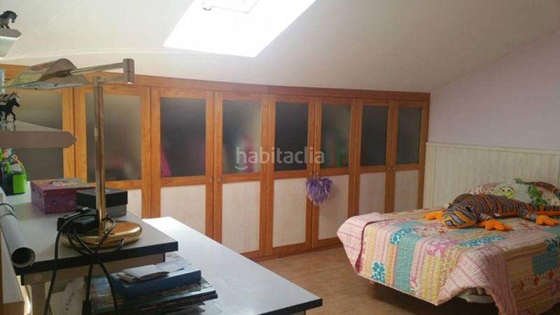 Foto 7572e783-1418-484f-a5e9-e60046f214fb. Casa amb calefacció aparcament a Lucena de Jalón