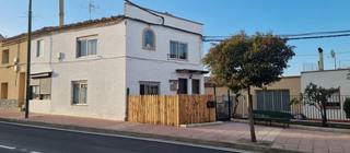 Casa  Muel. Venta de casa en pila