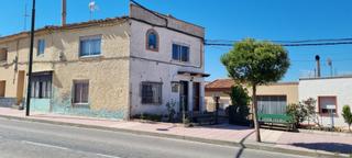 Casa  Muel. Venta de casa en épila