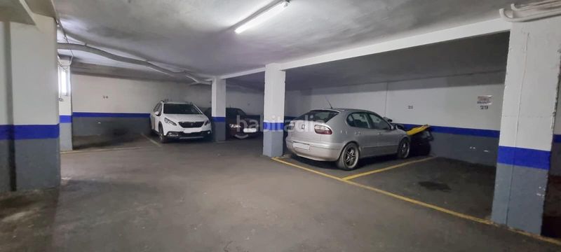 Foto c5264f1c-70bd-46f3-9093-ce2354e8d8c2. Aparcament cotxe a avenida navarra 47 a Barrio del Ave Zaragoza