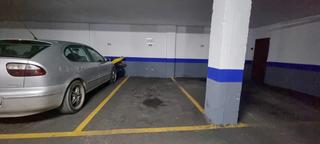 Aparcament cotxe a Avenida navarra 47. Venta de plaza de garaje en la avenida navarra