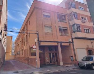 Lloguer Pis  Lobera, domingo. Alquiler de piso de dos dormitorios y salón