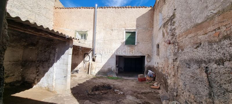 Foto 5fc6dde6-8d79-4950-a28b-a54550c1a434. Casa amb aparcament a Lucena de Jalón
