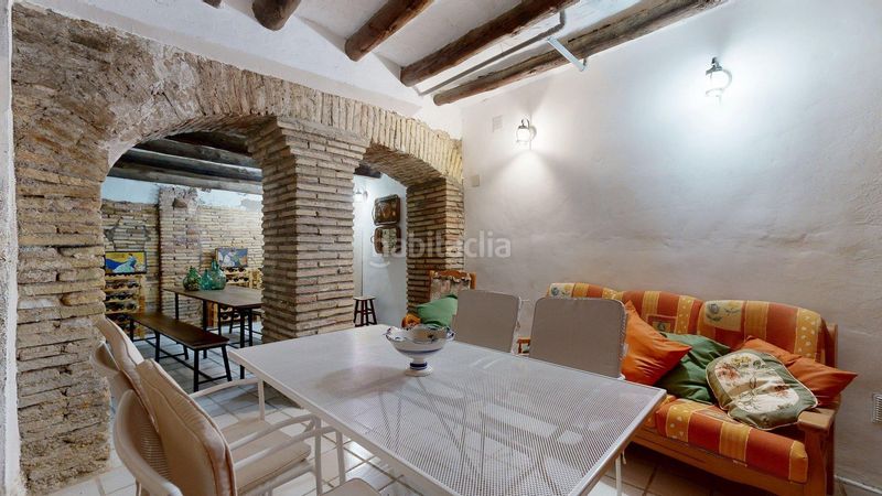 Foto 7c8a8e09-9654-4ac0-86aa-b00531c22c16. Casa amb aparcament a Magallón