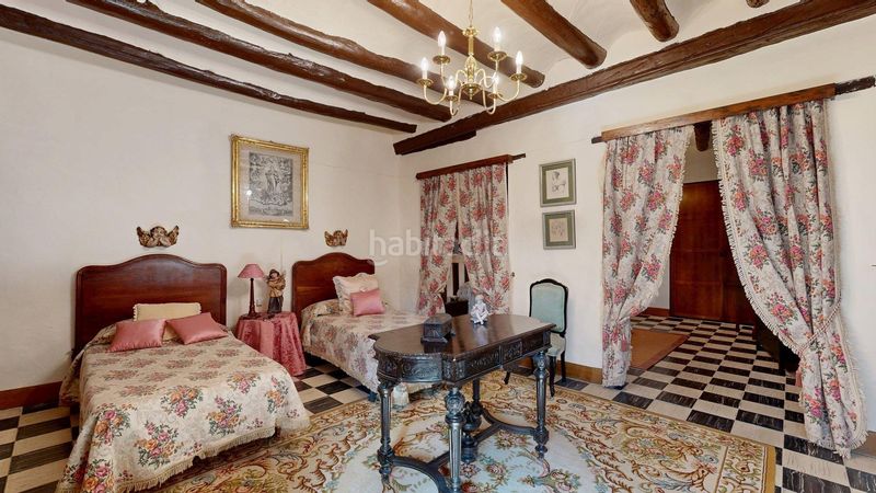 Foto a677e972-4beb-40a7-8c06-de49cb585452. Casa amb aparcament a Magallón