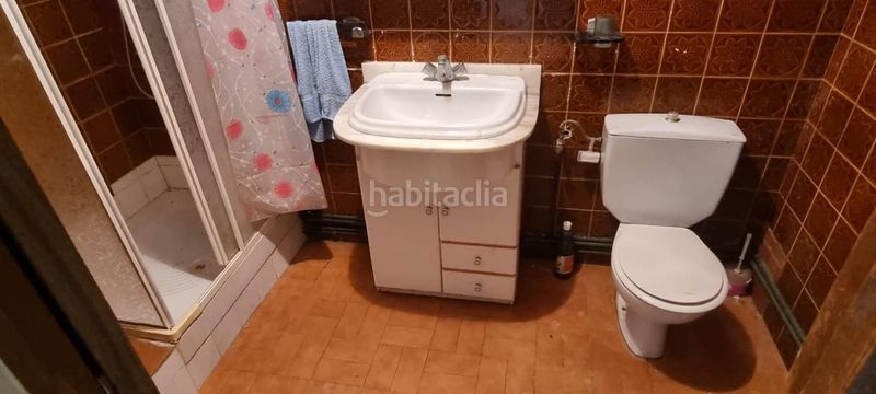 Foto 30a91e46-ad3a-4294-bbfa-a0c64eeba44d. Casa amb calefacció a Lumpiaque