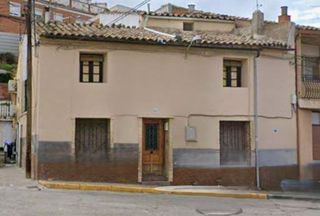 Masia  Calle cabezo castillo. Venta de casa en epila