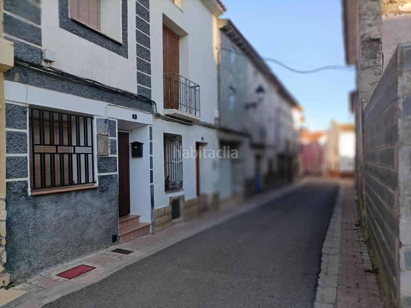 Foto e7f3b82e-b5d7-4087-864f-be179bfb77b1. Masía se vende casa en Letux