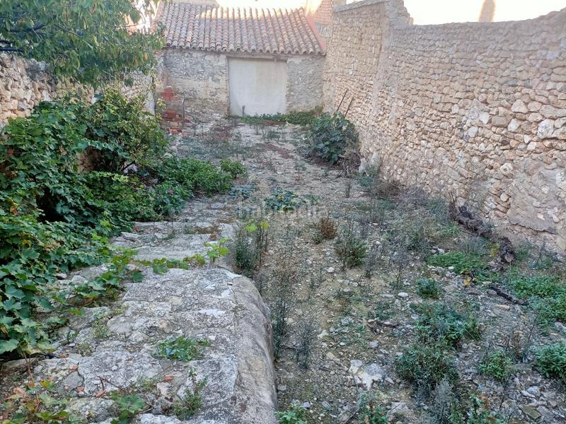 Foto f7b3224f-6d31-45b8-ba70-d363a6305659. Masía se vende casa en Letux