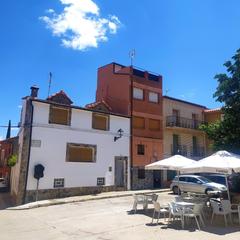 Masia  Plaza marqués montemuzo. Se vende casa en villanueva de jiloca