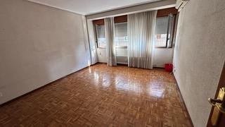 Location Appartement à Ciudad Jardín - Parque Roma. Urbanización parque roma