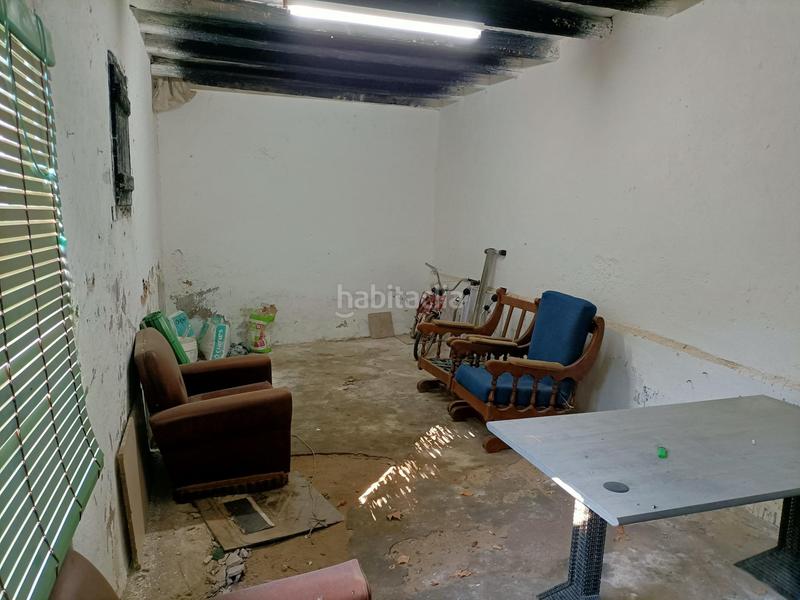 Foto adc3dff6-f583-455d-96f1-16f2d5300a00. Masía se vende casa en Belchite
