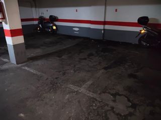 Posto auto en La Granja. Garaje en venta en la calle florida, n�mero 11