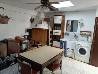 Country house in Luceni. Se vende casa en luceni