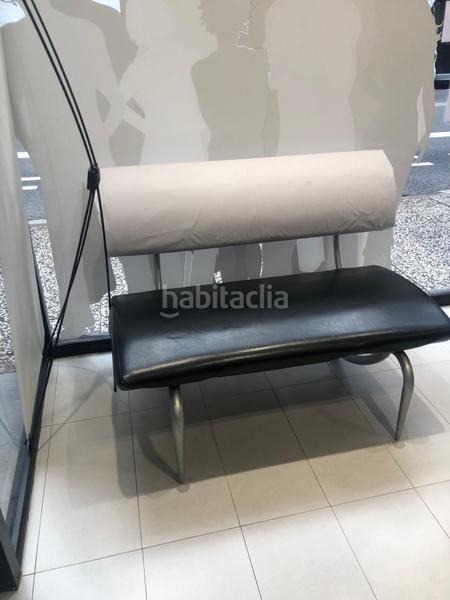 Foto 664a5232-0f9e-4ef8-8371-12927721d9f0. Alquiler local comercial se traspasa salon de peluqueria en avenida san jose en Zaragoza