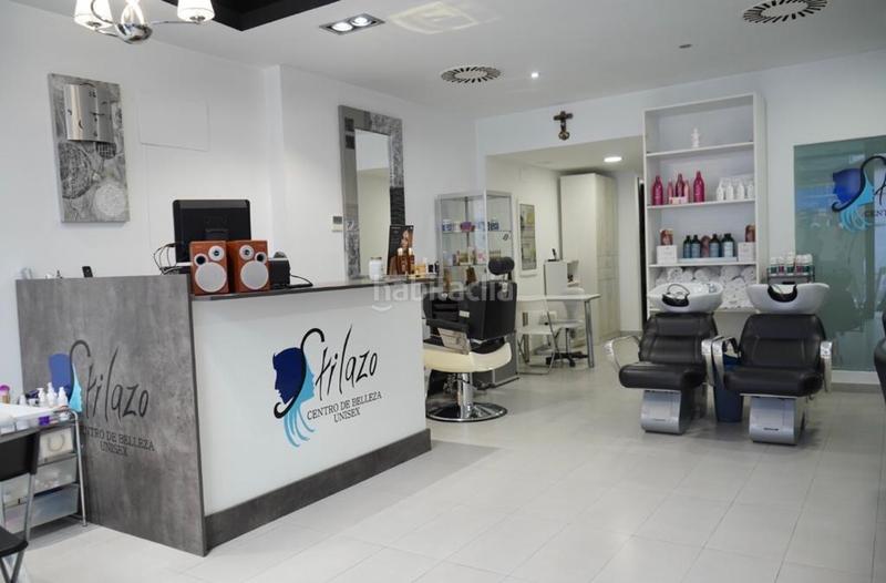 Foto afc84e0e-b448-473a-abd5-3fb17bf46bc1. Alquiler local comercial se traspasa salon de peluqueria en avenida san jose en Zaragoza