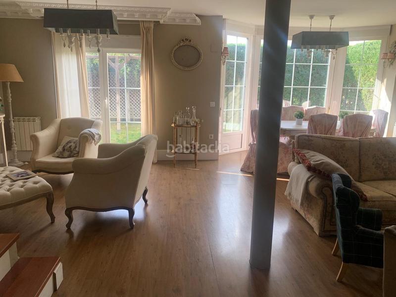 Foto 489a2c82-7522-4dda-ac65-853d1e8cbdb0. Rent chalet with heating parking pool in La Bozada - Parque Delicias Zaragoza