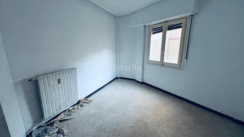 Foto a6e81637-a65b-4e11-8a91-e639833f1ff6. Piso centro, calle reina fabiola en La Granja Zaragoza