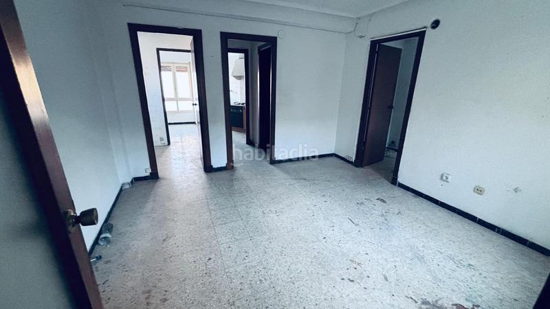 Foto e478118b-22ff-43e3-9f94-7e16d34624a1. Piso centro, calle reina fabiola en La Granja Zaragoza