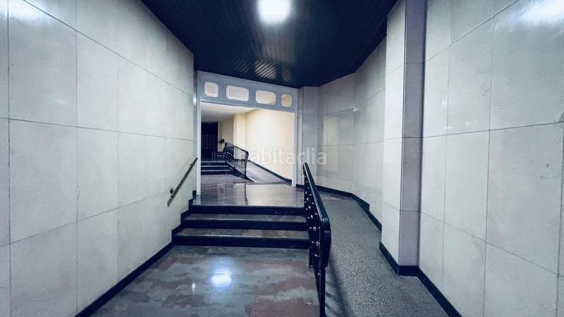 Foto f0d452b5-3df6-4e3f-b9f6-a9c6c8126462. Piso centro, calle reina fabiola en La Granja Zaragoza