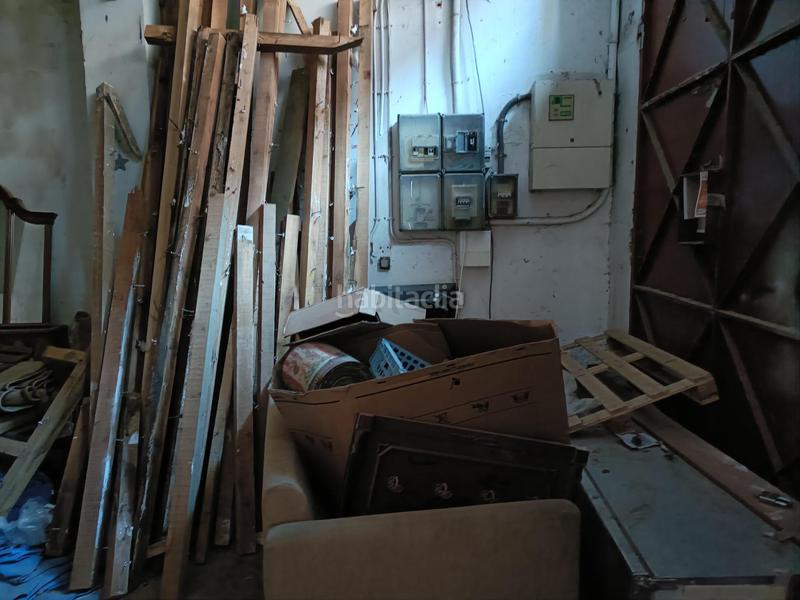 Foto b7b7893e-8a04-42d3-b04d-79c5e233e2bf. Location local commercial dans La Bozada - Parque Delicias Zaragoza