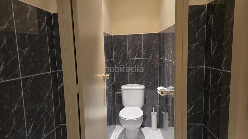 Foto 71561b37-d89a-493e-82fd-733cfcaf89b4. Lloguer local comercial a Arrabal Zaragoza