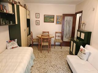 Appartement  Calle de reina fabiola. Se vende piso en reina fabiola