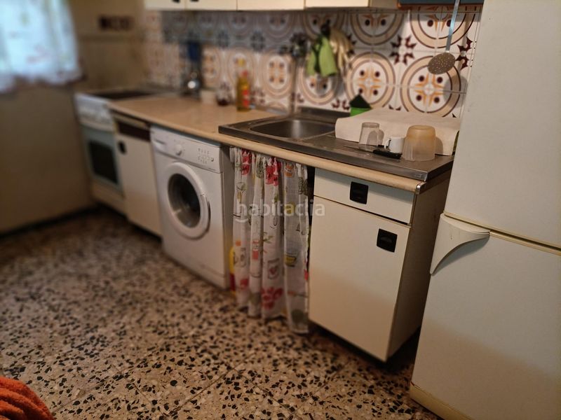 Foto 9bd6ba73-65f2-4d01-b3ee-74e5f2f7d9d5. Casa amb aparcament a Belchite