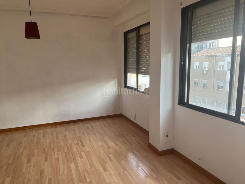 Foto f6e58dc0-4bf0-46bb-a2fc-3a5373d9ea25. Pis a Las Fuentes Zaragoza