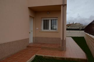 Casa adossada a Chinchilla de Monte - Aragón