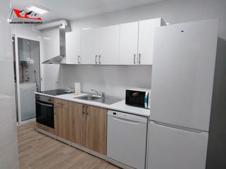 Miete Etagenwohnung in Ensanche - Franciscanos. Se alquila piso para la feria de albacete 2025
