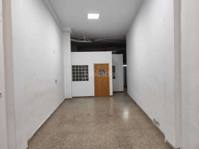 Foto 931d1250-6399-4ecd-ba2c-0aa5e24c9095. Local comercial a Industria Albacete