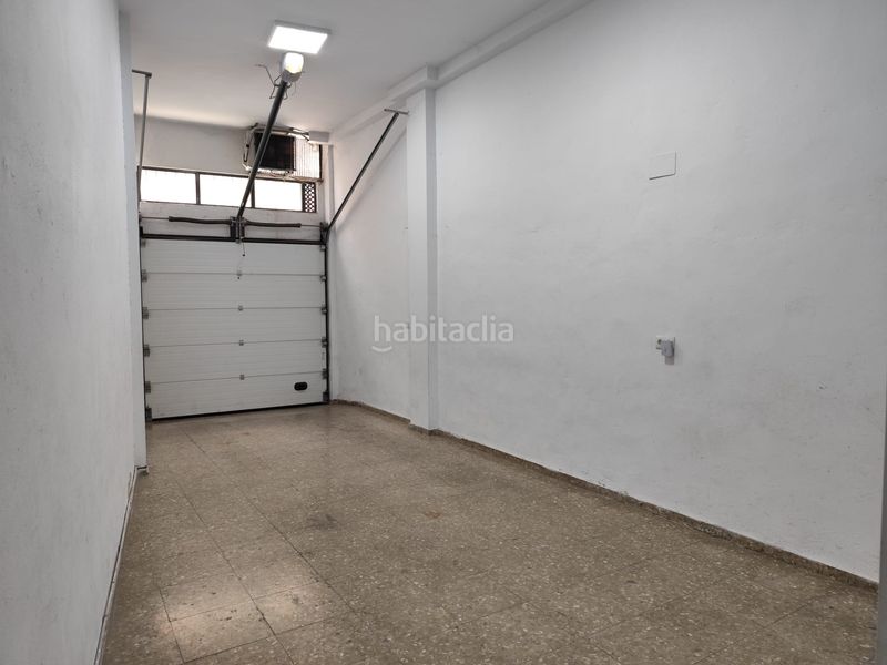Foto b6bf64f5-6d80-43c4-9926-ba6b0bad7057. Local comercial a Industria Albacete