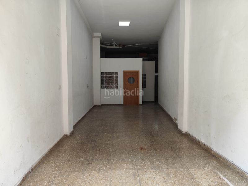 Foto f87e6d7d-dec0-4038-9f41-61441d14b8b2. Local comercial a Industria Albacete