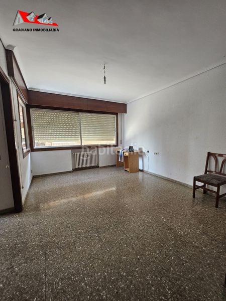 Foto 1752138e-c4ce-4197-bdd1-444fd96adba2. Pis amb calefacció aparcament a Centro Albacete