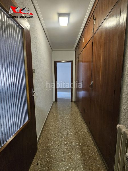 Foto a031e8d3-2372-4afd-a101-1e7717bbff71. Pis amb calefacció aparcament a Centro Albacete