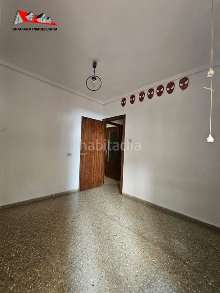 Foto be74fd37-729a-4946-bbbf-1b01b1e43d03. Pis amb calefacció aparcament a Centro Albacete