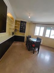 Piso en San Pedro. Se vende piso en barrio san pedro