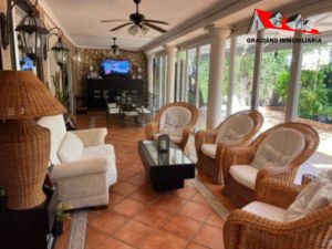 Chalet en Ensanche - Franciscanos. Casa / chalet independiente en venta en franciscanos
