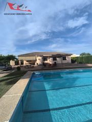 Chalet in Pedanías - Extrarradio