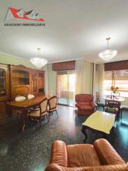 Flat in Feria