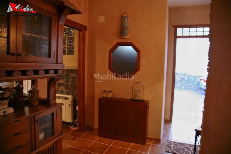 Foto 960d2cff-fa9a-4064-9757-2aa64cb1a8ce. Edificio en Chinchilla de Monte - Aragón