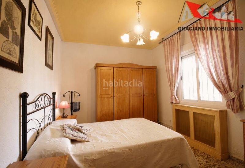 Foto d2f54180-36ba-4535-b08e-9f0e95ff4b04. Xalet amb xemeneia calefacció aparcament piscina a Albacete