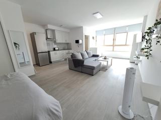 Rent Studio  Calle portugal. Canteras, 1º línea de playa