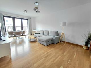 Miete Etagenwohnung in Calle concepción arenal 6. Céntrico piso en  alcaravaneras. incluye garaje  y trastero.