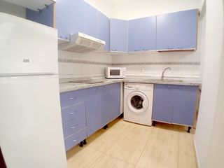 Lloguer Apartament  Calle bernardo de la torre. Trasera mesa y l�pez, apartamento con gastos incluidos!!