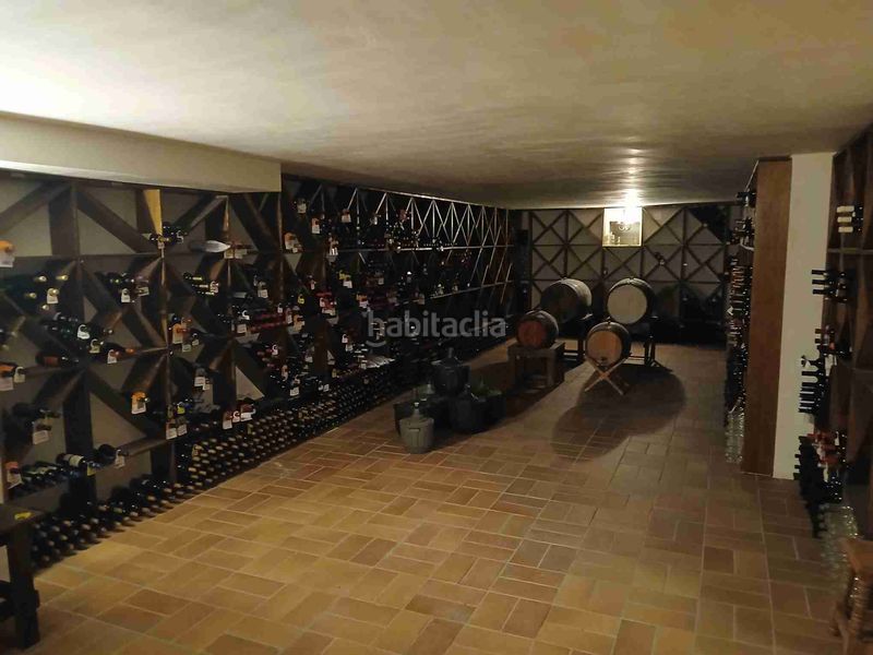 Foto c8c37900-67e9-4b1e-b01e-aac0de0a1561. Xalet amb xemeneia calefacció aparcament a Lastras del Pozo
